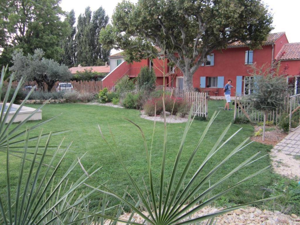 Bastide Des Martelieres Acomodação com café da manhã Salon-de-Provence Exterior foto